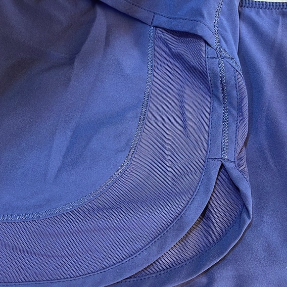 Lululemon!  Skirt with built in shorts! - Picture 7 of 7